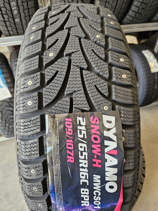 215/65R16C Dynamo MWCS01 ar šipiem